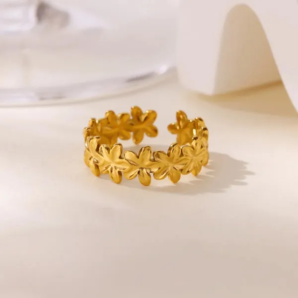 Gold_Bloom_3Pcs_Jewelry_Set_For_Women
